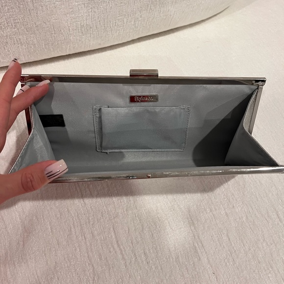 Silver clutch - Picture 2 of 4